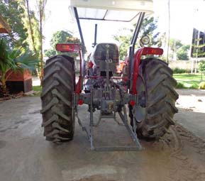 Rear view MF 375