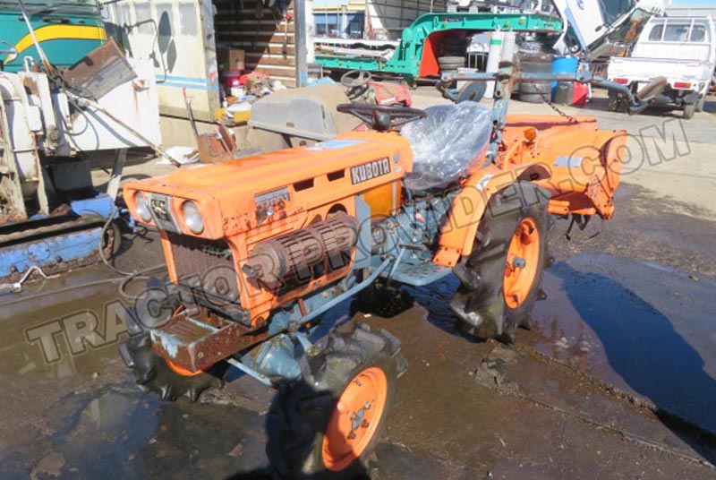 Kubota / B7001 Stock No. TP1655841