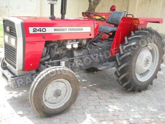 Massey Ferguson / MF-240